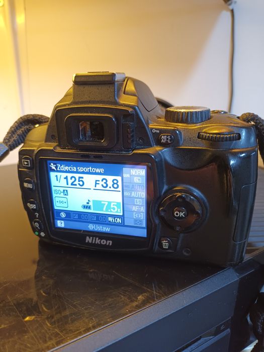 Nikon D60 obiektyw Tamron 18-200mm 1:3.5-6.3