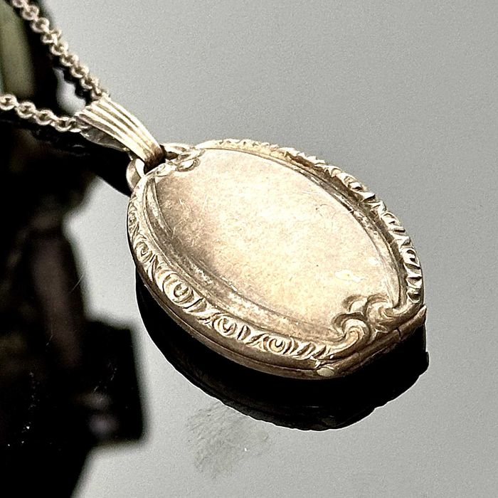 Oryginalna Secesja wiedeńska z 1900 roku wykonana z srebra próby 835