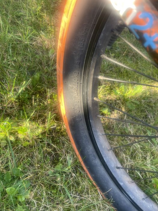 Bmx Mafiabikes Kush2+ 20 orange splat siodełko zamszowe