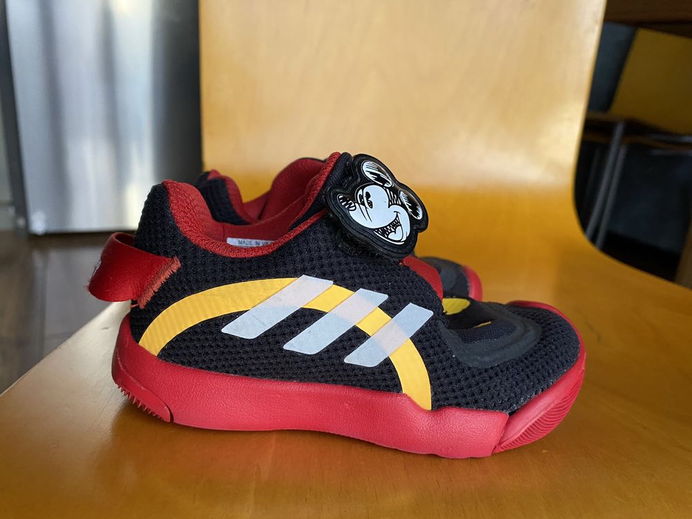 Кросівки кроссовки кеди дитячі adidas disney  22р
