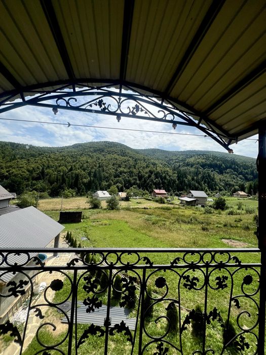 Відпочинок в Яремче!Оренда котеджу в Карпатах з каміном та чаном.