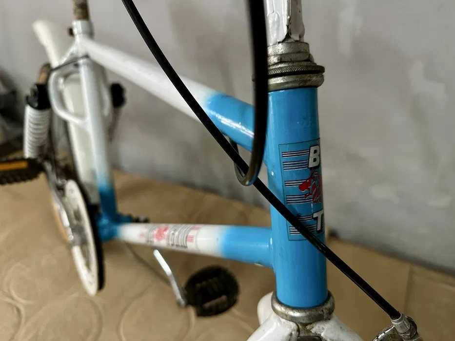 Bicicleta BMX BT - “vintage”