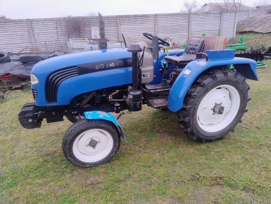 Трактор дтз 240.4. обмін