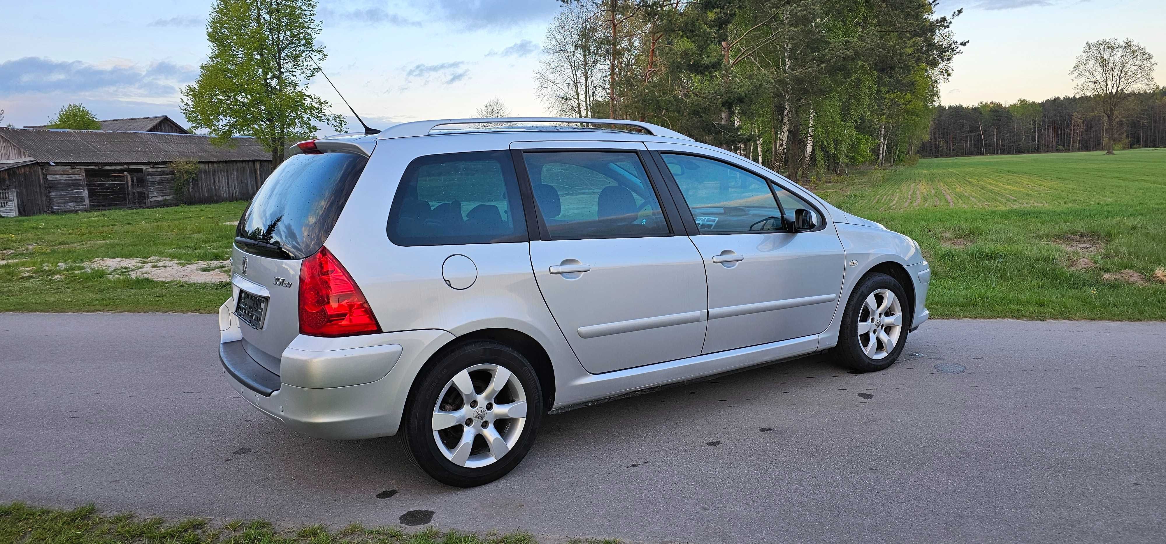 Ładny Peugeot 307sw 2007r*z Niemiec*7osobowy*szklany dach