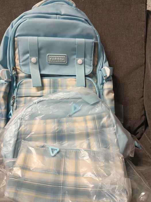 Mochila escolar espaçosa