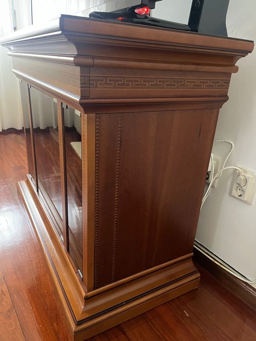 Móvel para televisão