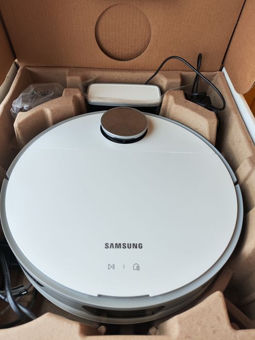Робот пилосос Samsung