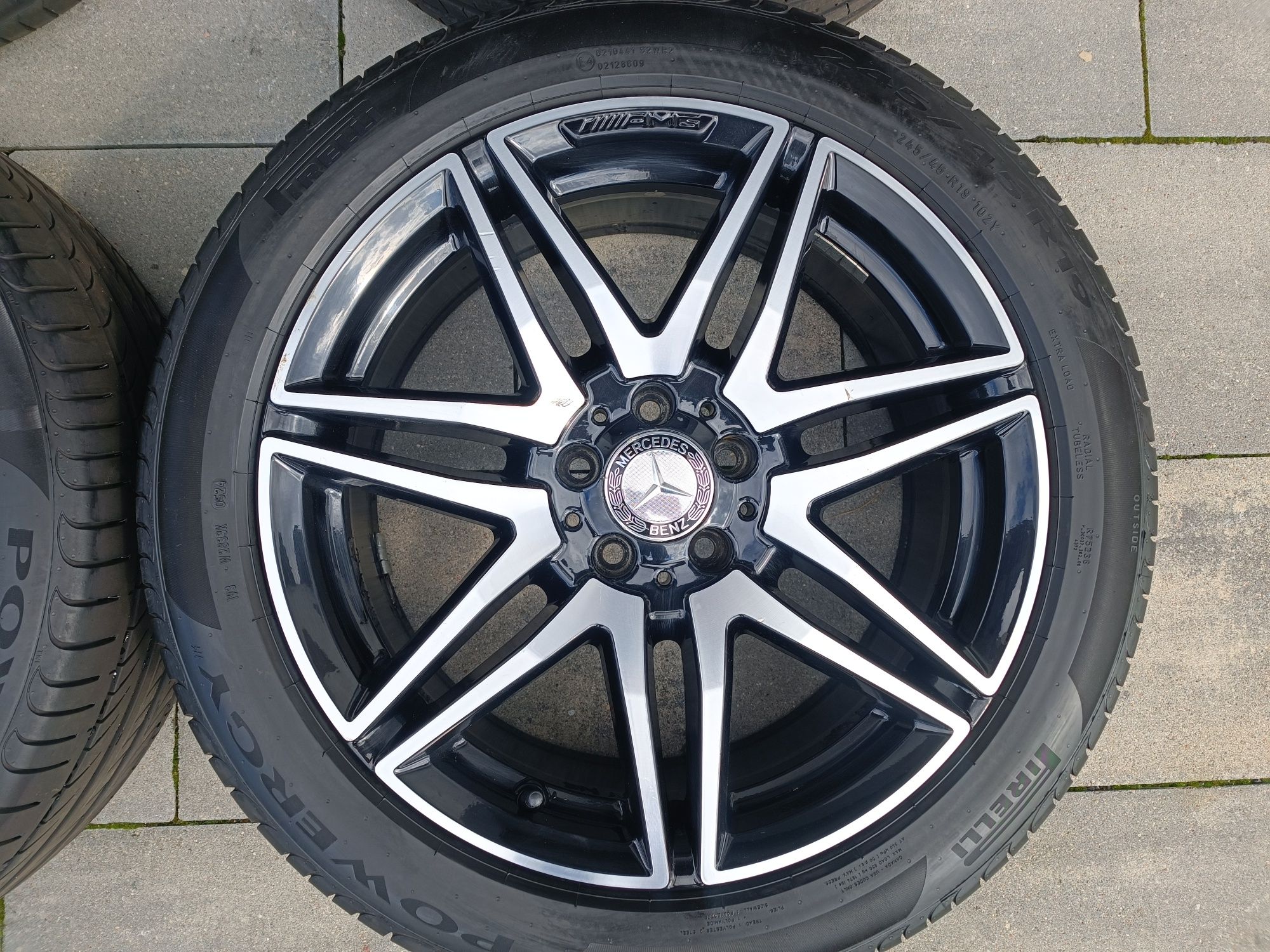 Koła felgi Mercedes V-Klasa W447 19" AMG opony 6mm