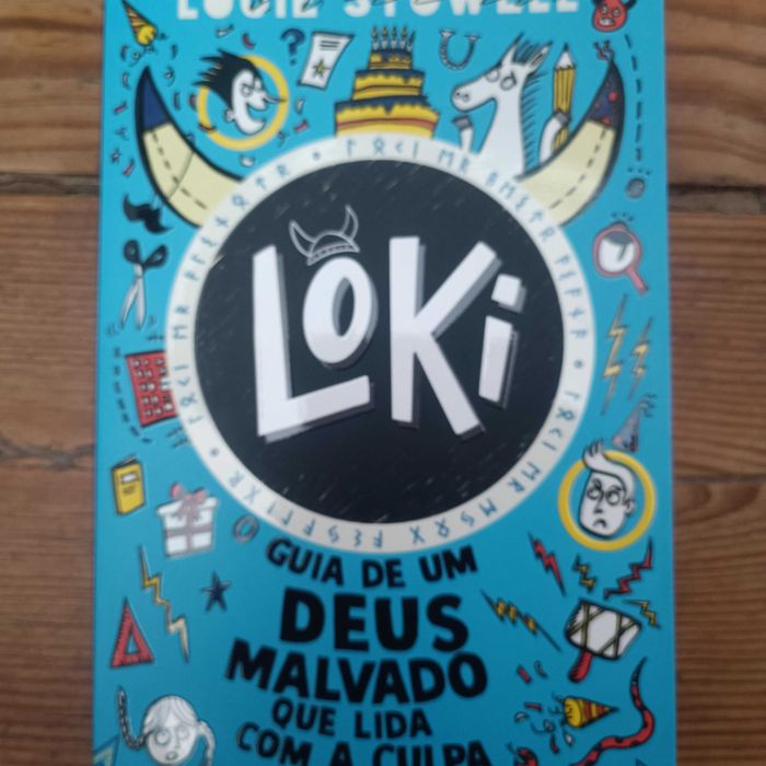 Livro infantil Loki