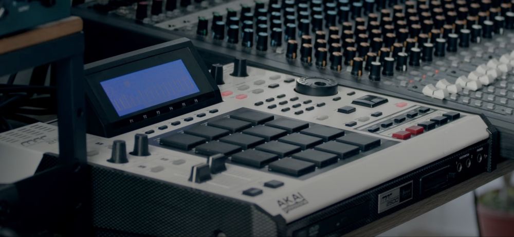 Akai Mpc 2500 especial edition c/JJOS instalado