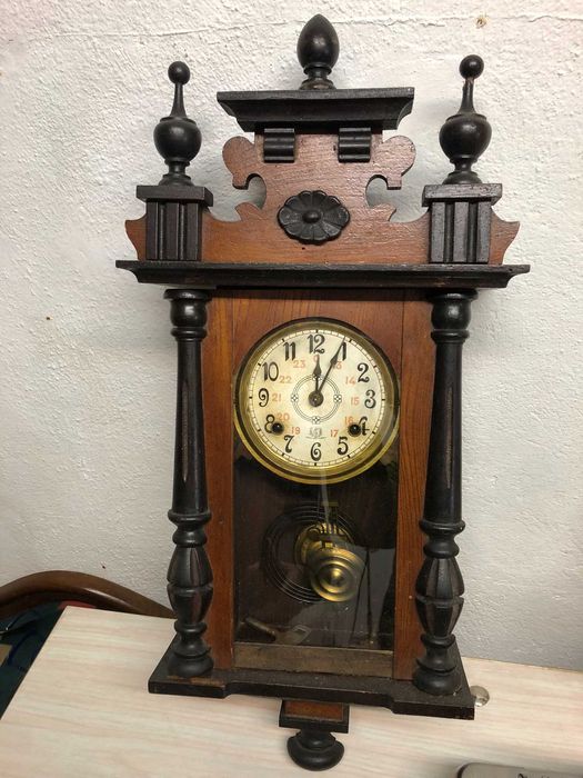 Relógio de parede antigo