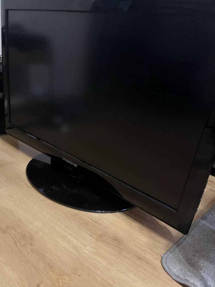 Daevoo 42 calowy hdmi