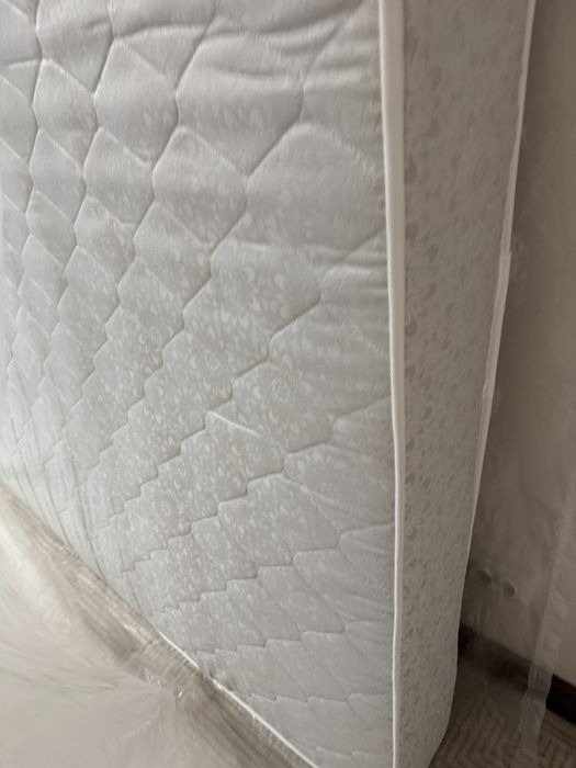 Матрас звичайний 160/200