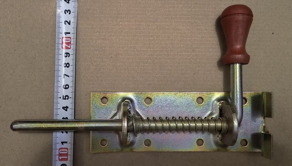 Засов для воріт, дверей