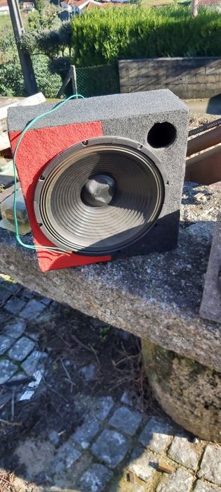 Varios Subwoofers (Ler anuncio)