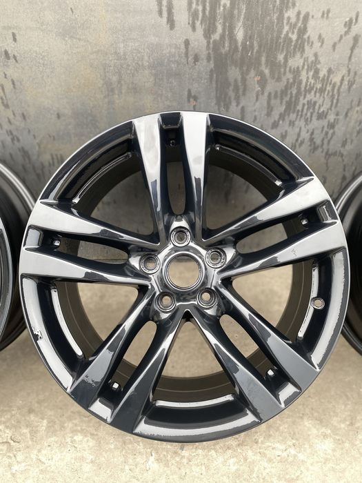 Продам комплект оригінальних дисків 5 114,3 18 R18