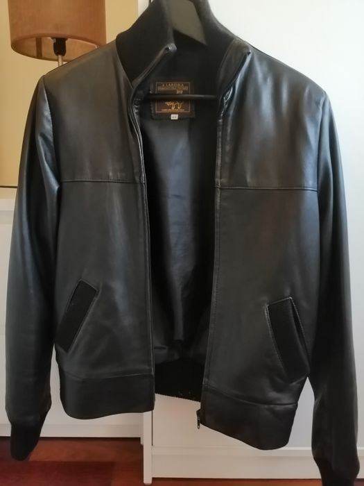 Blusão em pele verdadeira