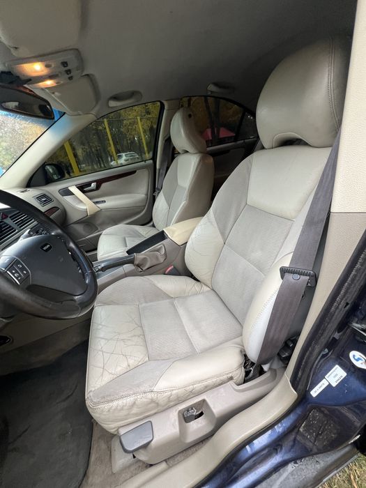 Volvo s60 2.5 газ бензин Автомат