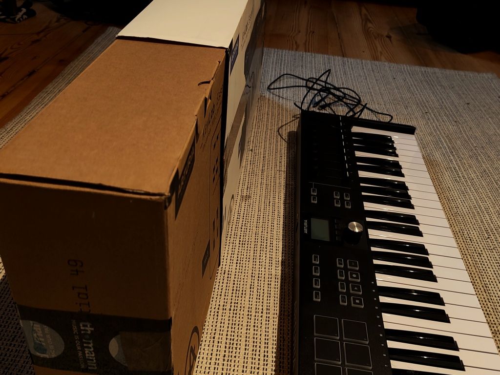 Klawiatura MIDI Czarna Arturia Keylab Essential 49 mk3