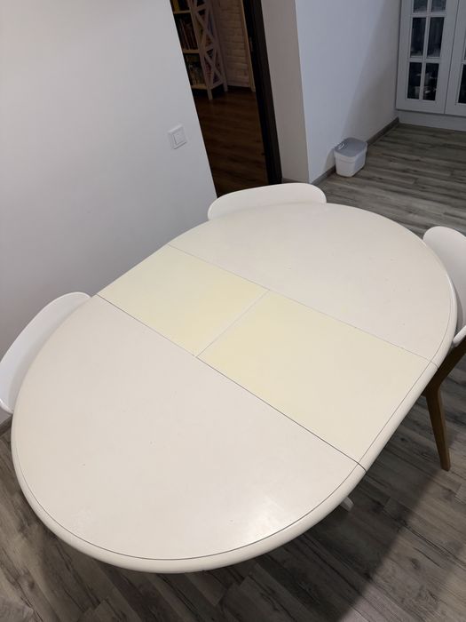 Стіл обідній розкладний