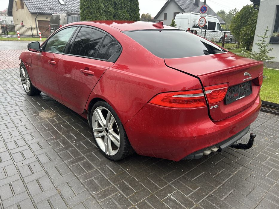 Sprzedam Jaguar XE 2.0