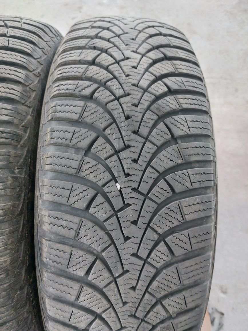 Зимняя резина Goodyear r15 195 65 (32недяля 22год)