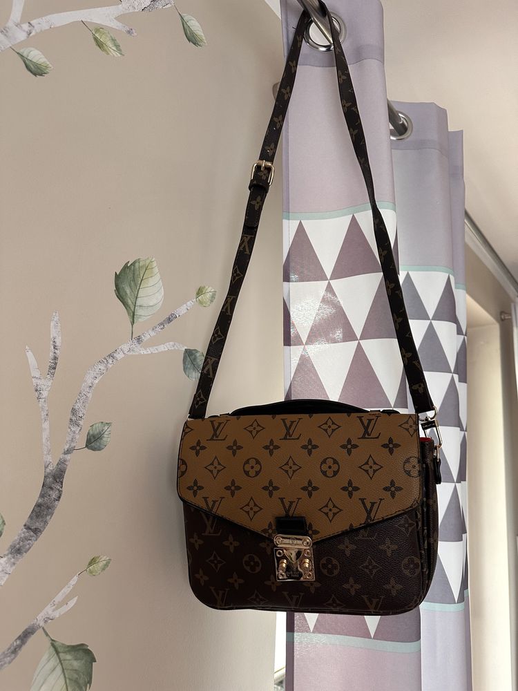 Torebka listonoszka louis vuitton LV