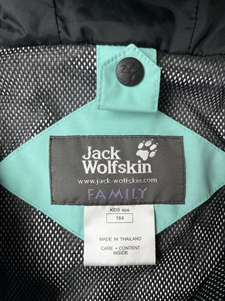 Ветровка Jack Wolfskin gore-tex размер М оригинал куртка треккинговая