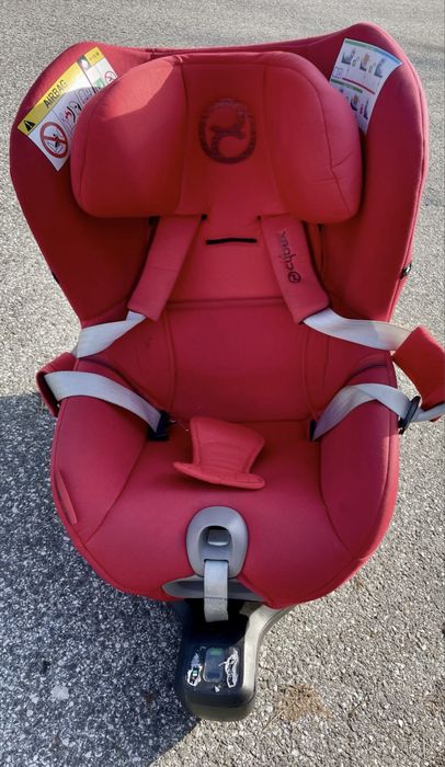 fotelik obrotowy Cybex