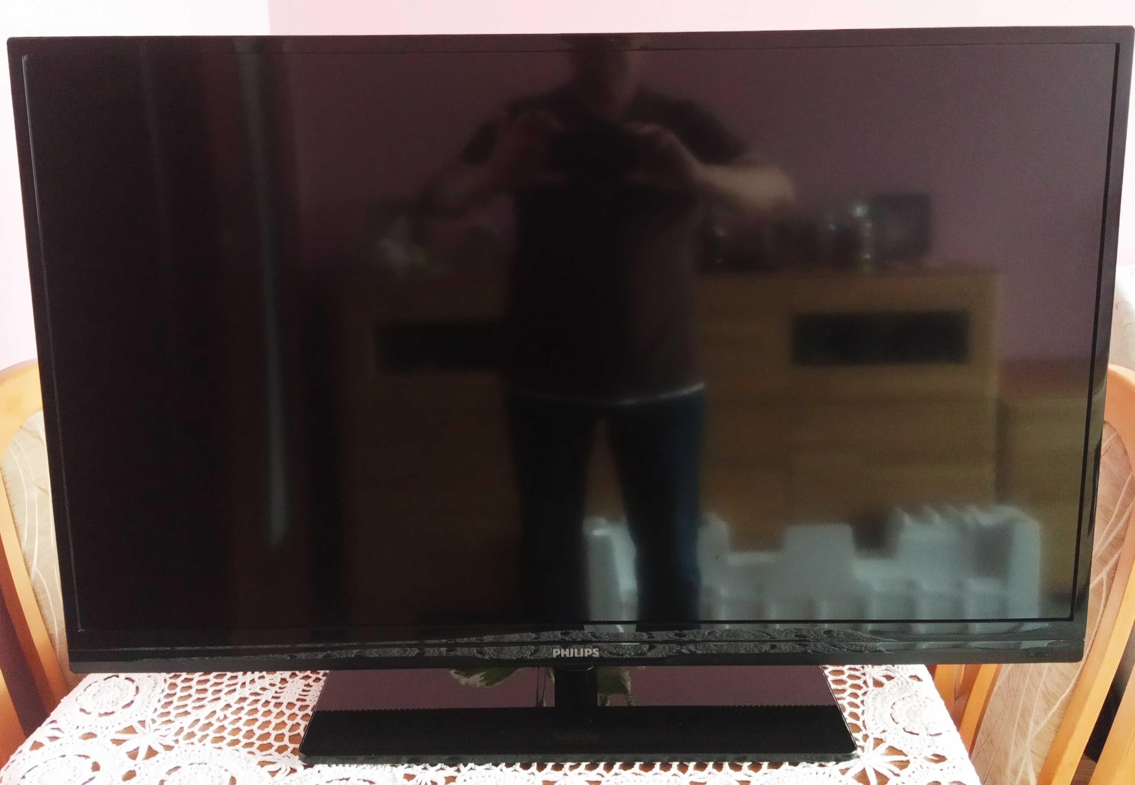Telewizor Philips 39PFL3807K/02 + przystawka streamingowa WiFi MiBox
