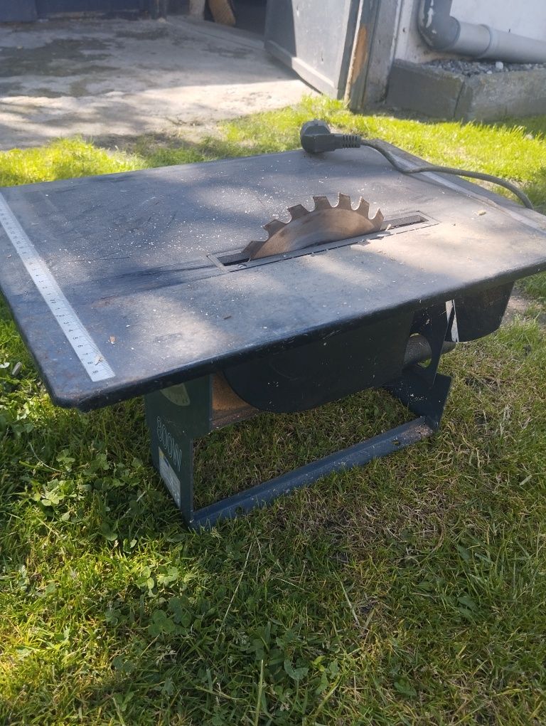 Piła 800 Wat nutool