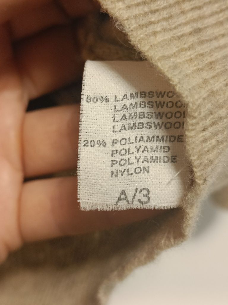 Włoski beżowy wełniany sweter z golfem M L XL wełna jagnięca