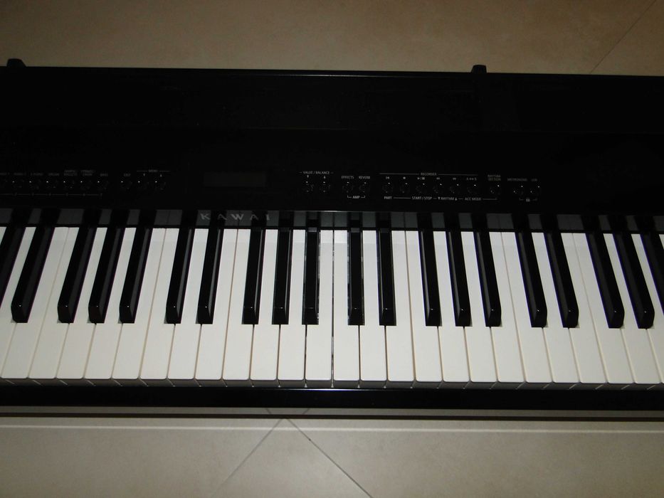 Profesjonalne Piano Cyfrowe Z Głośnikami KAWAI ES8.Jak Nowe.Okazja