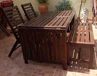 Mesa exterior extensível, com 2 cadeiras reclináveis +banco duplo IKEA