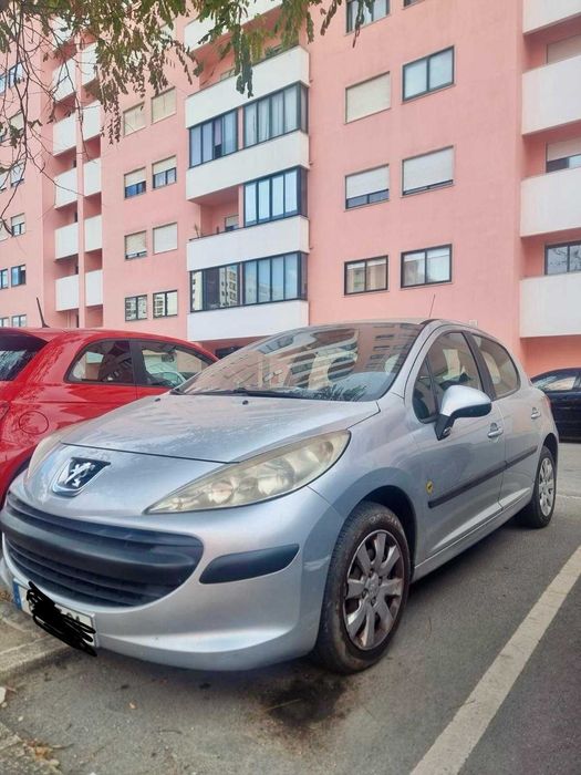 Peugeot 207 1.4 gasolina