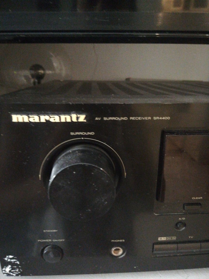 Amplituner Marantz