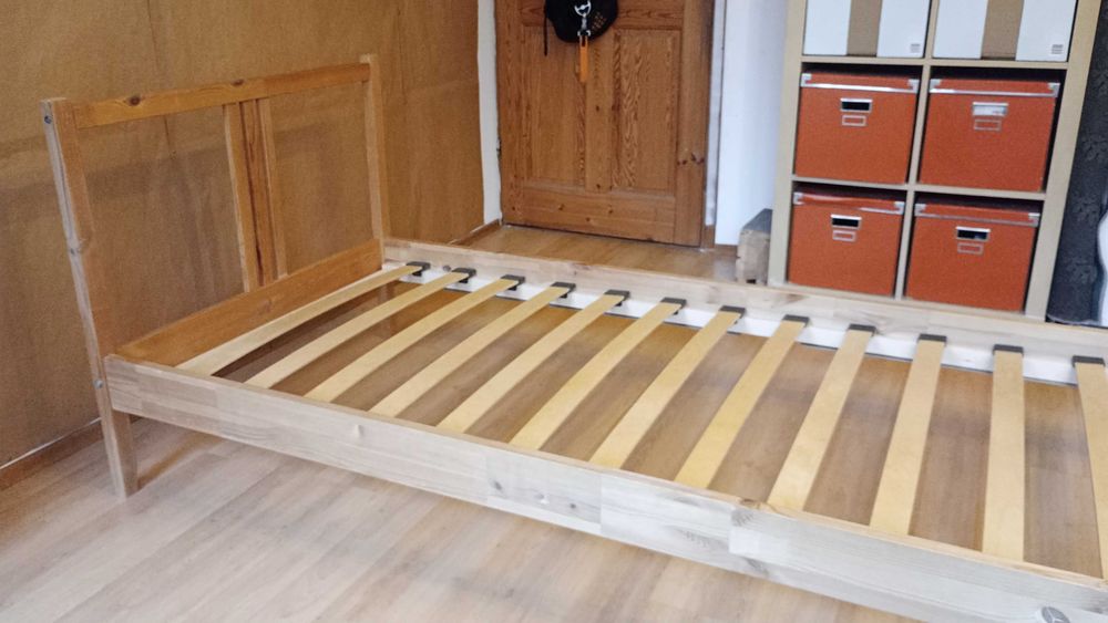 90x200 łóżko IKEA + stelaż JYSK