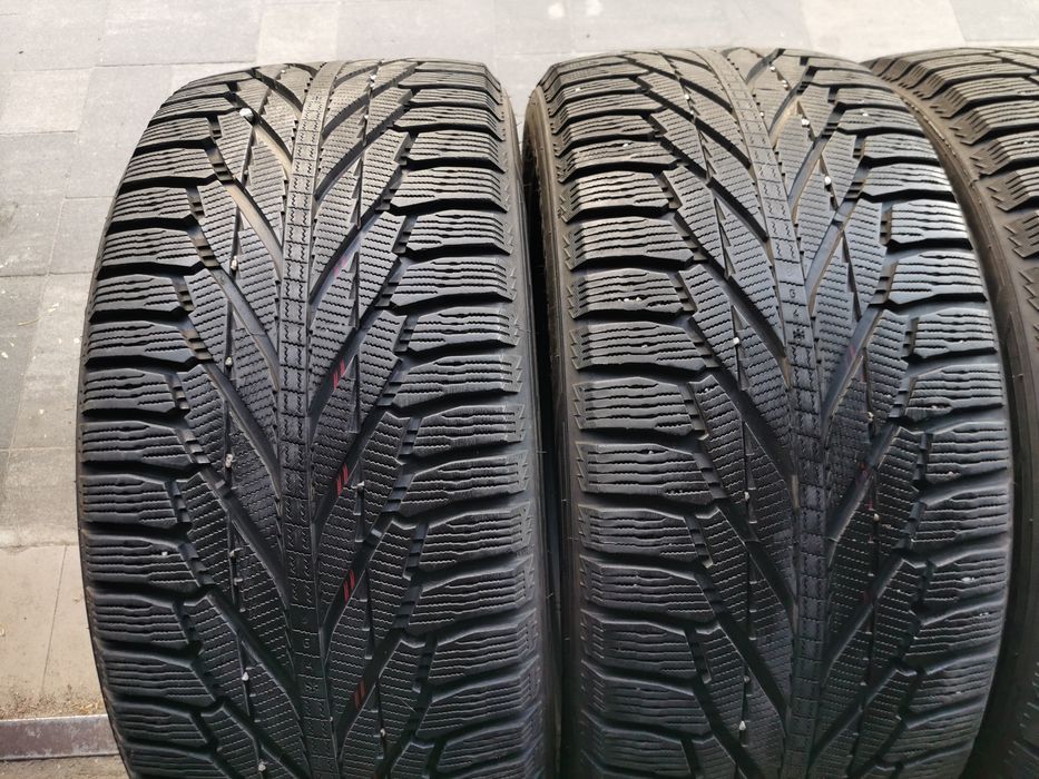 Зимняя резина 275/45 R20 Nokian Hakka R2