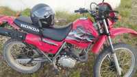 Honda XLR 125 es