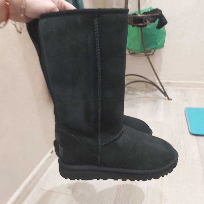 UGG  Classic Tall II 38 размер