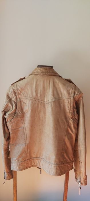 Blusão em pele Energie