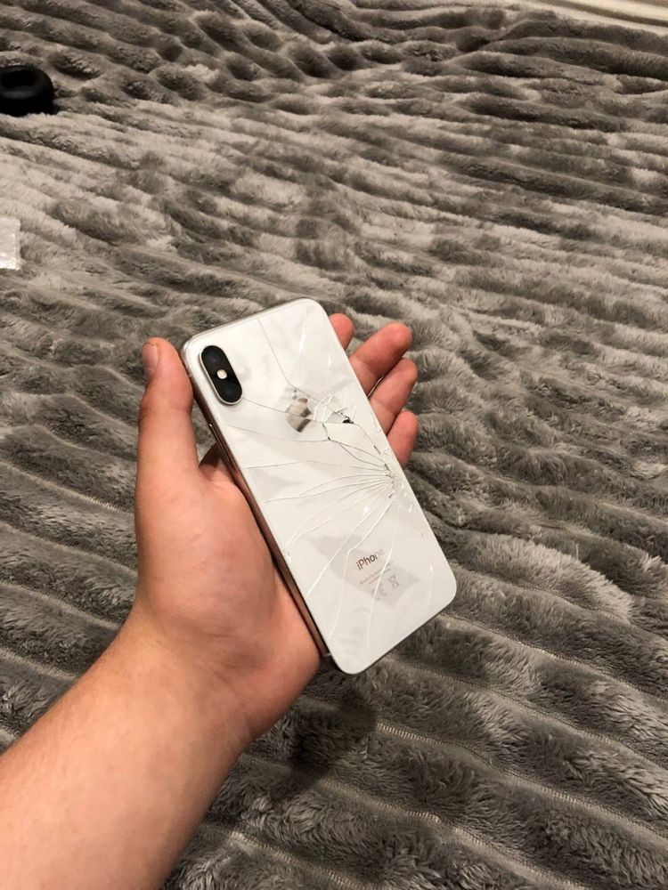 Продам Iphone X 64gb