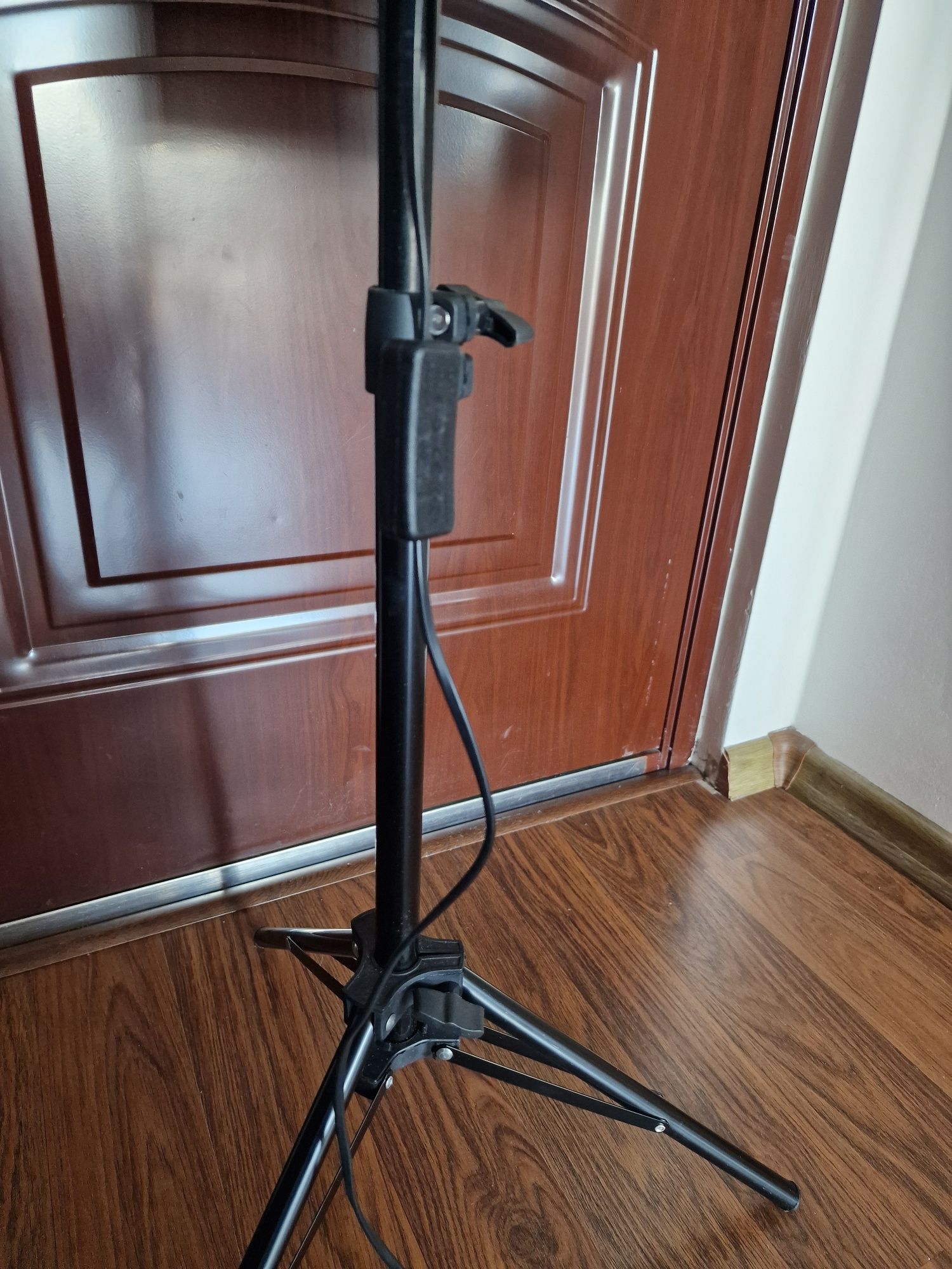 Lampa do zdjęć ze statywem softbox