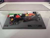 Model bolidu F1 Red Bull Racing RB12 1:43 Verstappen