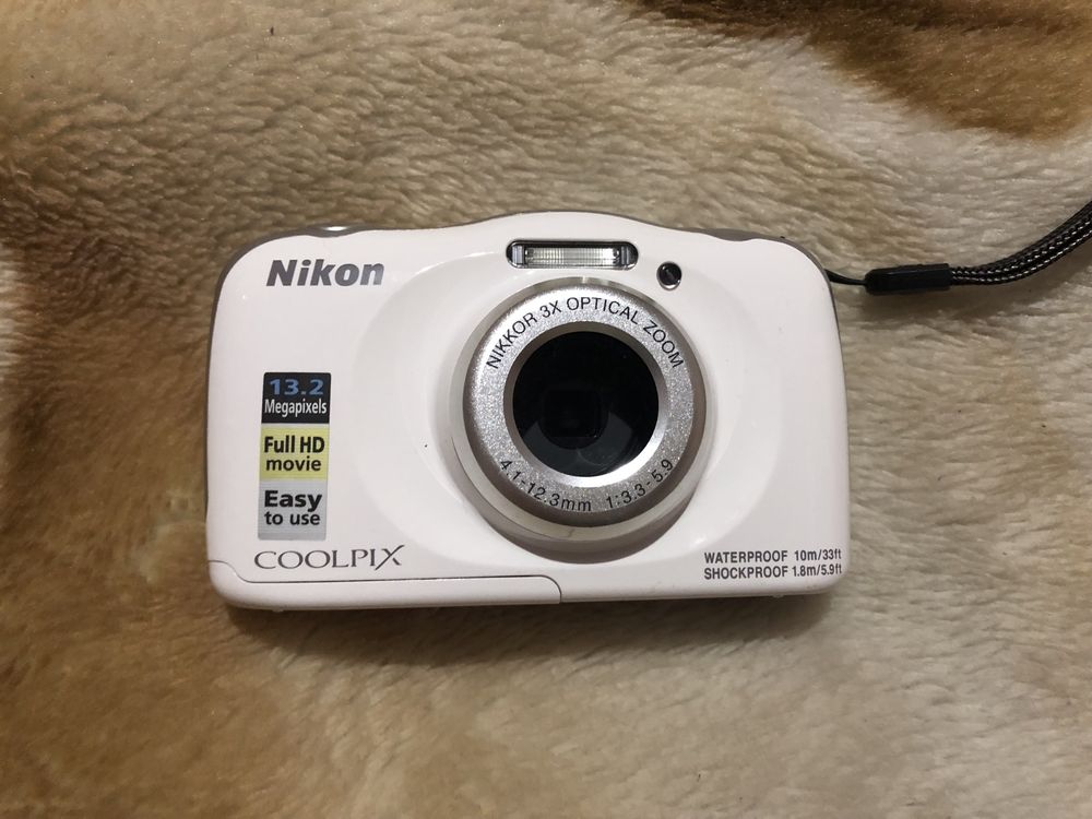 Nikon Coolpix W100