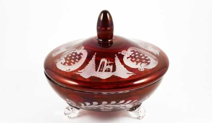 Grande Taça em Porcelana Oriental