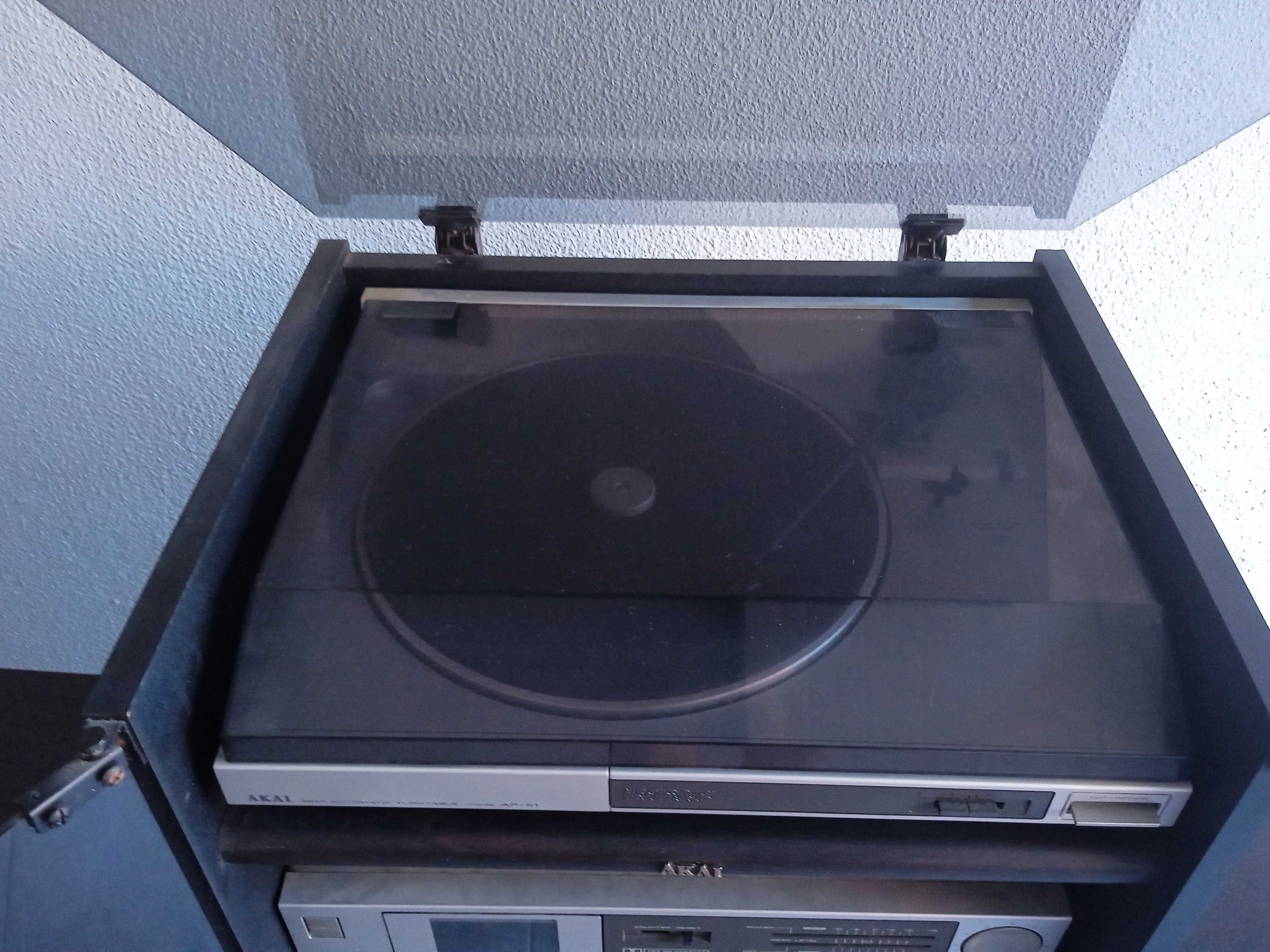 Aparelhagem AKAI