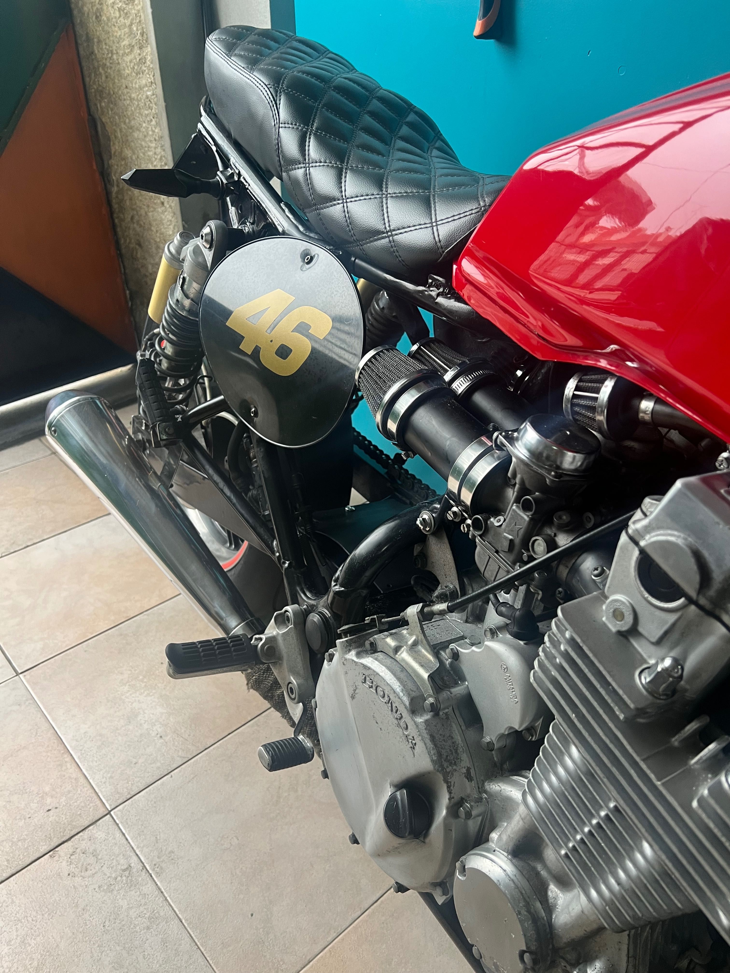 Honda CB750 Café Racer Custom