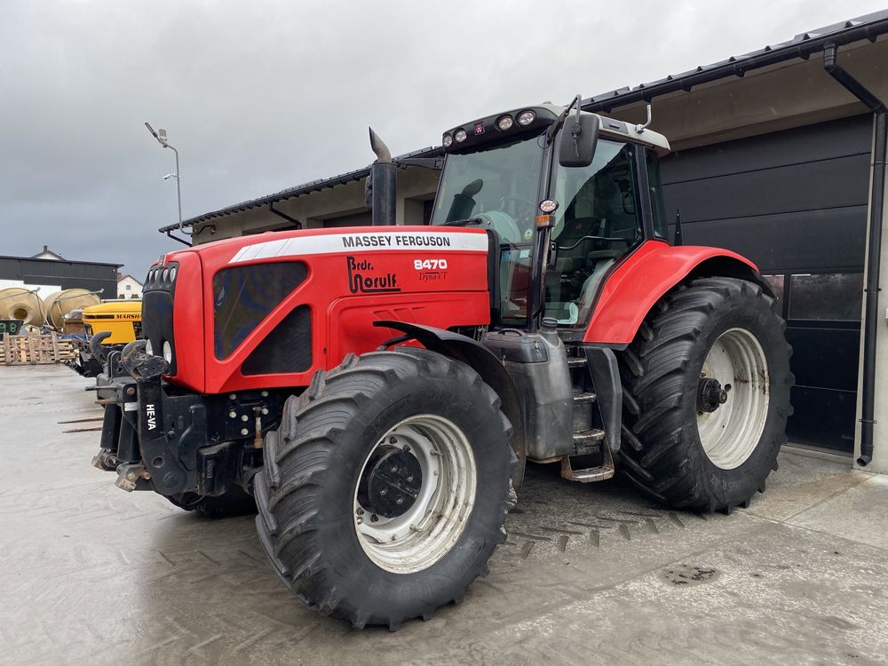 Ciagnik MASSEY FERGUSON 8470 DynaVT - 270KM - Vario MF