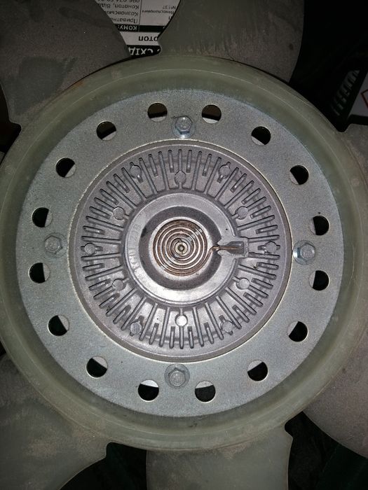 Віскомуфта крильчатка ford